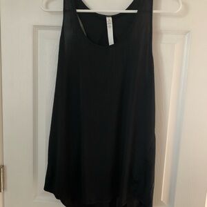 lululemon athletica Black Scoop Neck Tank Top. Worn once.